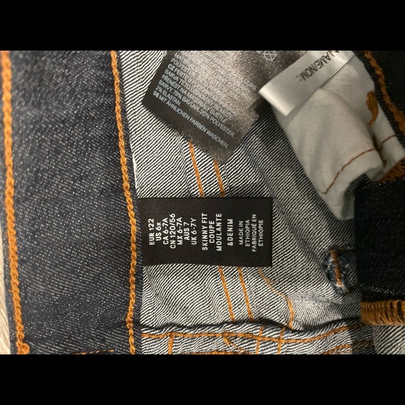 Boys jeans 6/7 - Picture 2 of 4